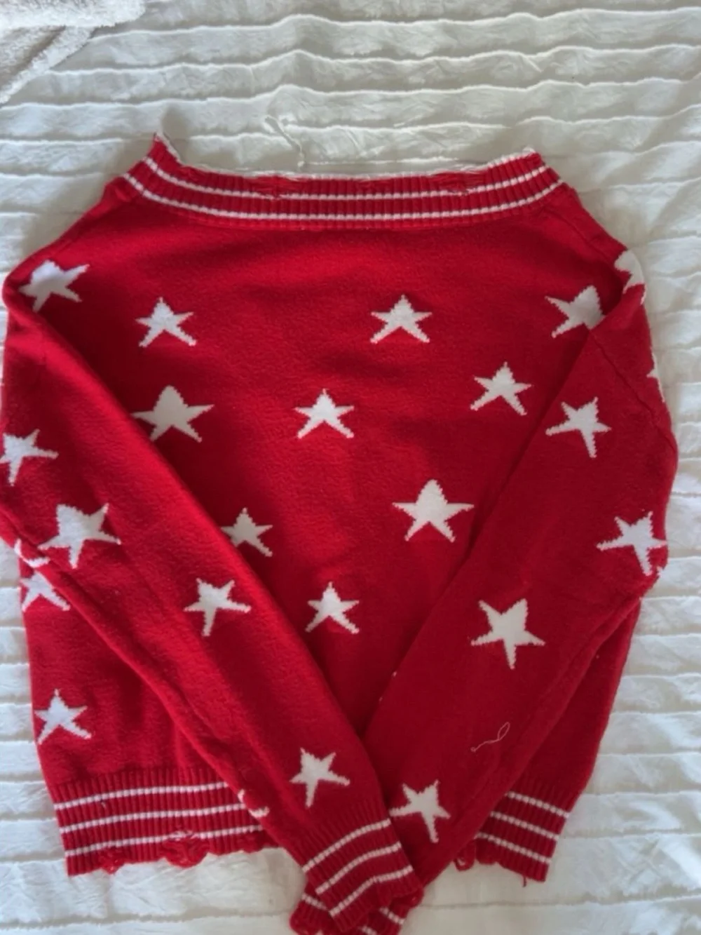 Rock and Rags “ The Sweet Life Sweater” Red with White Stars - Picture 3 of 3